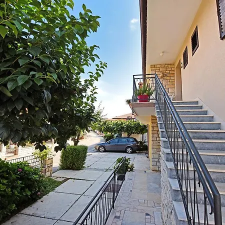 Pierina Apartman