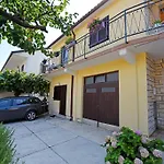 Apartament Pierina